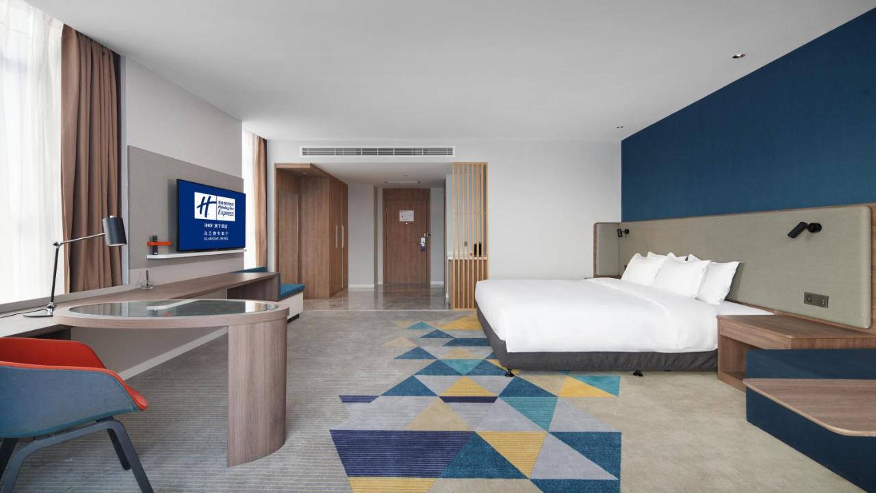 Holiday Inn Express Ulanqab Jining By Ihg Экстерьер фото